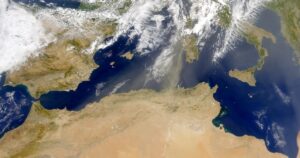 Poussières désertiques : une dégradation de la qualité de l’air attendue en Corse